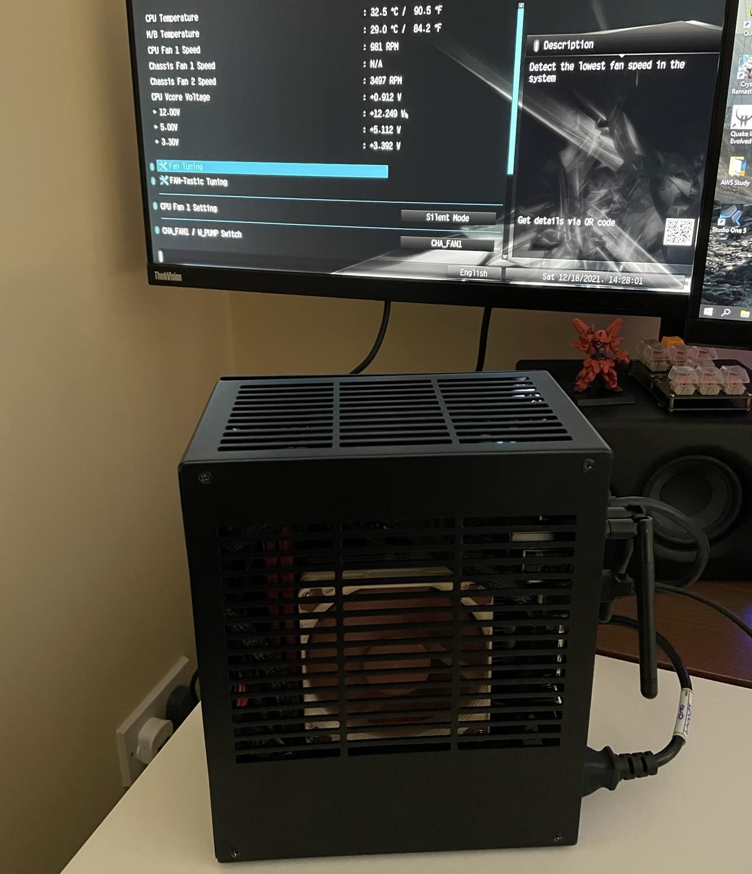Noctua fan mod for noisy PSU - A tale from the Droid Crypt